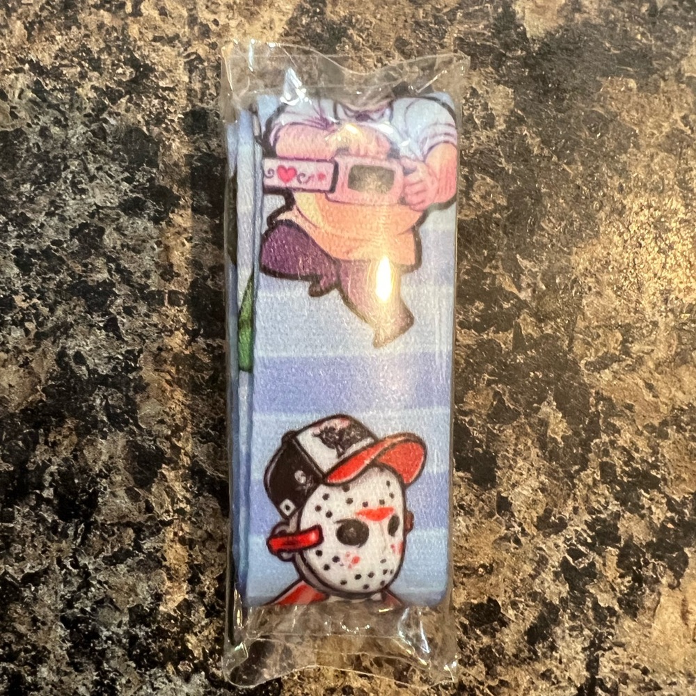 $1 SCARY MOVIE LANYARD. NEW. $1 WITH ANY $10 ORDER OR MORE - Picture 4 of 12